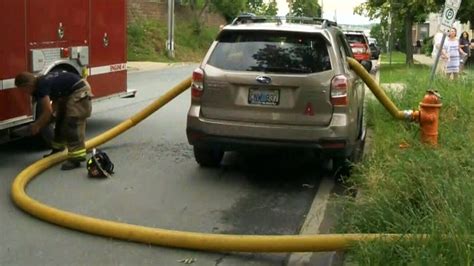 Firefighters Smash Car Windows To Access Hydrant Ctv News