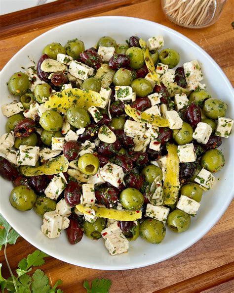 Marinated Greek Olives and Feta - Spoonful of Si