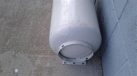 Lot Detail - HORIZONTAL PROPANE TANK - PARTIALLY FILLED