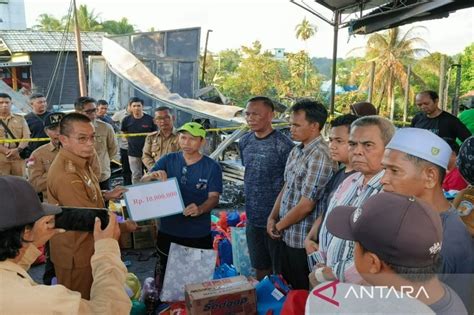 Pemkab Murung Raya Berikan Bantuan Untuk Korban Kebakaran Antara News