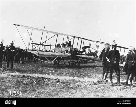 Erster weltkrieg flugzeuge Fotos und Bildmaterial in hoher Auflösung