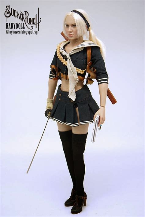 Toyhaven Review 1 Hot Toys Sucker Punch 1 6th Scale Babydoll Emily Browning 12 Collectible