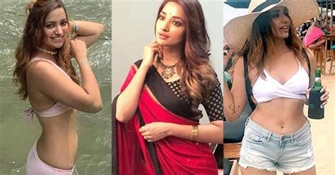 Hot Sexy Jiya Shankar Bikini Pics