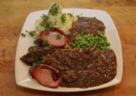 Liver & Onions With Gravy Recipe | Just A Pinch Recipes