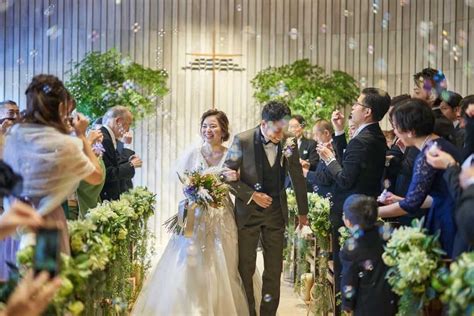 結婚式の挙式スタイル総まとめ♡教会式・人前式・神前式・仏前式の流れや費用は？ ウェディングニュース