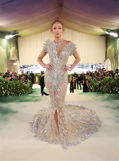 Jennifer Lopez Met Gala 2024 Revista Sarah