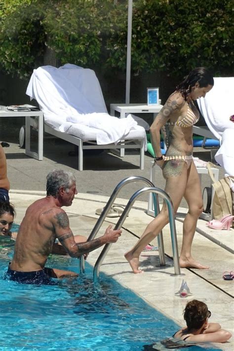 Asia Argento Sexy In Bikini 25 Photos The Fappening