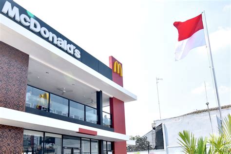 Mcdonald S Indonesia Resmikan Outlet Ke Di Pekalongan Antara News