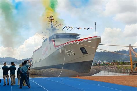 Tni Al Luncurkan Kri Tuna Guna Optimalkan Operasi Keamanan Laut