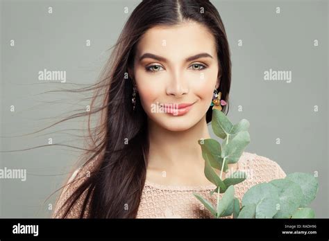 Beautiful Female Face Closeup Smiling Brunette Woman With Makeup Stock Photo Alamy