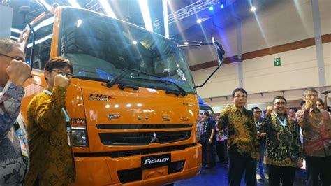 Mitsubishi Fuso Incar Pangsa Pasar Persen Di