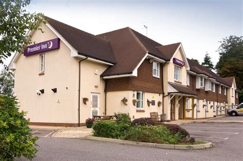 Premier Inn East Grinstead Hotel - Hotels in East Grinstead RH19 2QR ...