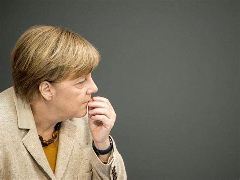 Fl Chtlinge Angela Merkel Unter Druck