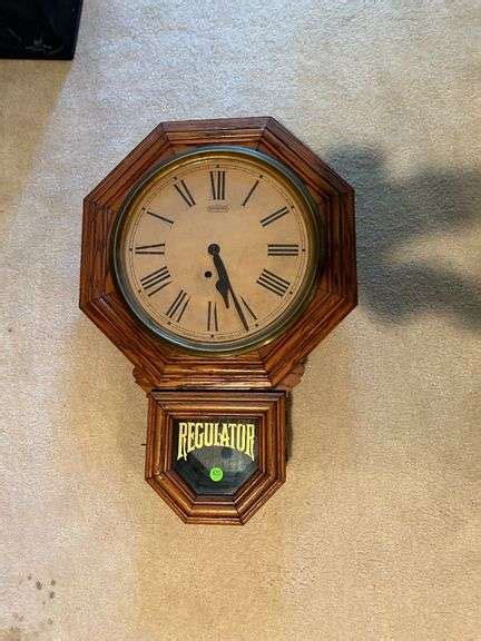 Oak Ingraham Regulator Wall Clock 25 H Taylor Auction And Realty Inc