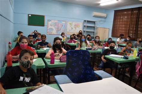 Estudantes Da Rede Municipal Retornam às Salas De Aula Nesta Segunda