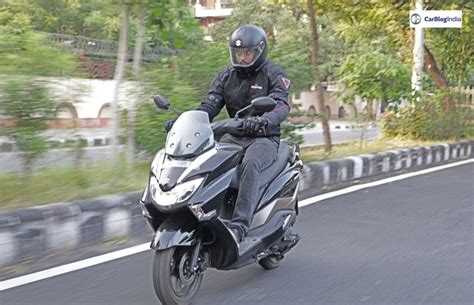 Suzuki Burgman Bs Bluetooth Review Road Test Almost Perfect Scooter