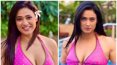 Shweta Tiwari Gives Summer Goals With Her Latest Bikini Pictures News