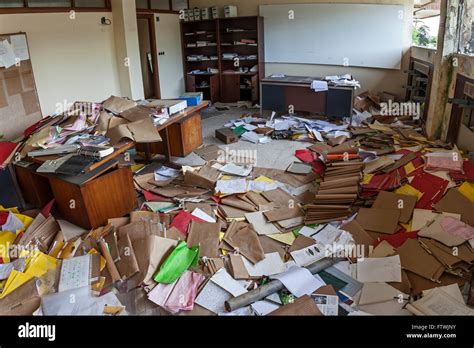 Paperwork Crisis Hi Res Stock Photography And Images Alamy