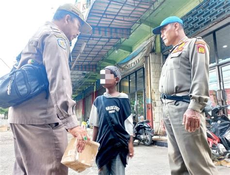 Satpol Pp Banjarbaru Amankan Sejumlah Pengemis Hingga Manusia Silver