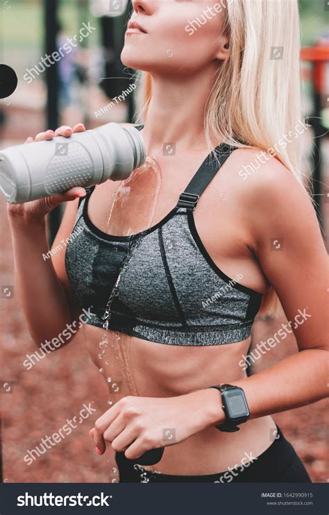 Closeup Attractive Sexy Blonde Fitness Girl Stock Photo 1642990915 Shutterstock