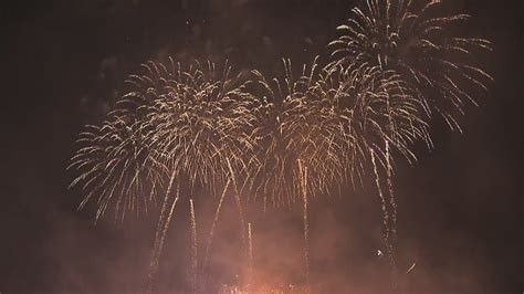 【秋の夜空を彩る】新潟まつり「花火ショー」 打ち上げ場所を分散し3年ぶり開催 Youtube