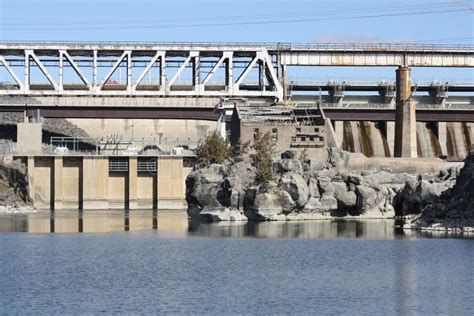 Hydroelectric Dam stock image. Image of corps, fishing - 13544773