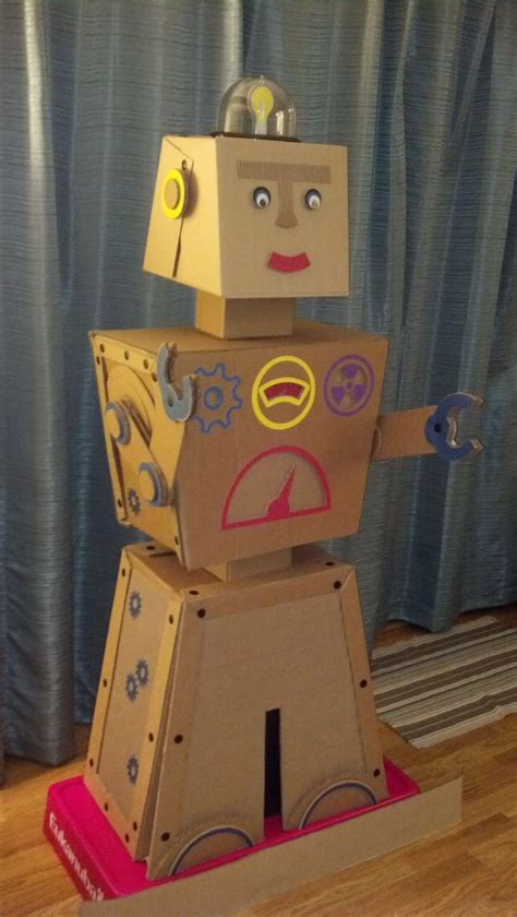 33 Best Cardboard Box Robot Images On Pinterest Robot Crafts Kids