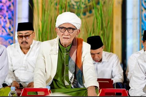 Miliar Shalawat Nariyah Rais Aam Pbnu Kita Hadiahkan Untuk Saudara