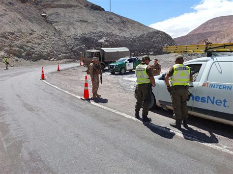 Ejército de Chile on Twitter Efectivos del Ejército junto a