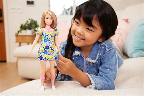 Inclusione Ecco La Prima Barbie Con La Sindrome Di Down