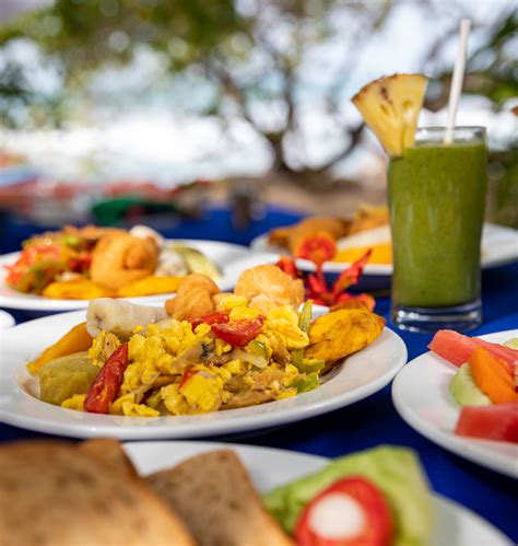 Wanderlust Wednesday: Destination – Jamaica’s Top 5 Experiences – Easy