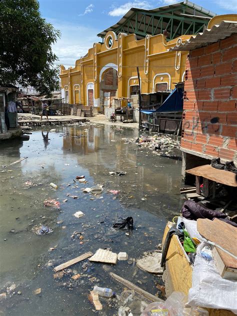 Cuestionamientos Por Mal Estado Del Mercado De Granos En Barranquilla