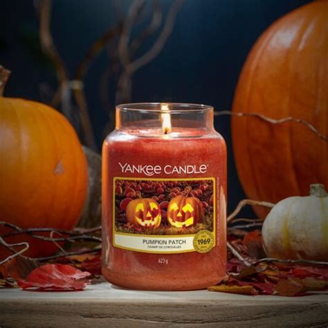 Yankee Candles New Pumpkin Patch Candle Is A Halloween Dream