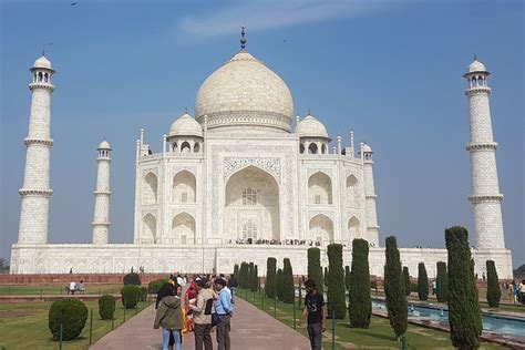 See The Iconic Taj Mahal On A Private Day Tour From Delhi