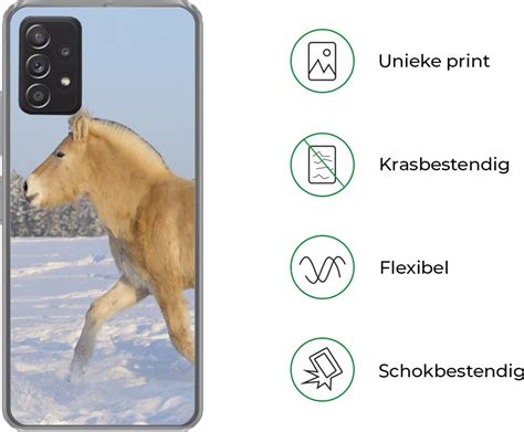 Samsung Galaxy A53 5G Hoesje Dravend Fjord Paard In De Sneeuw