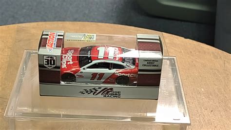 2021 Action Racing 1:64 Denny Hamlin #11 Sports Clips Throwback Diecast