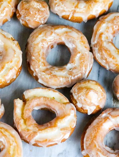 29 Best Krispy Kreme Donuts To Try