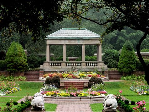 Rose Garden, Lynch Park - New England