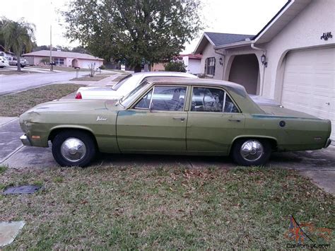 1971 Plymouth Valiant 4dr 225 Slant 6