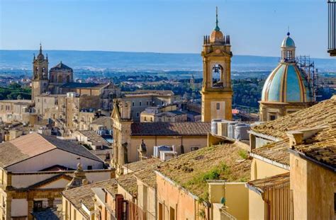 Si Amplia L Offerta Turistica Di Caltagirone Con L Itinerario Tra Le