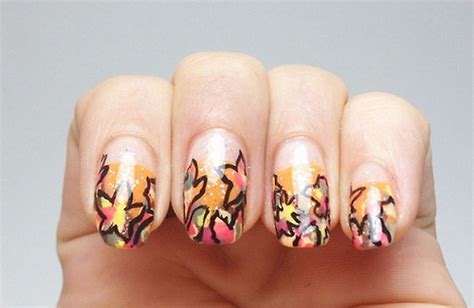 35 Leaf Nail Art Ideas - nenuno creative