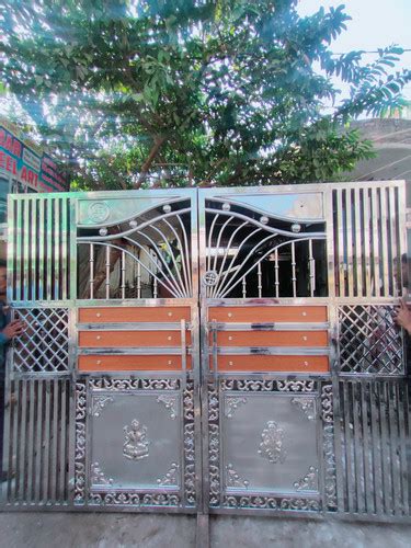 Modern Steel Gate Design 7 Feet × 10 Foot Price Rs 90 000 88200 Inr