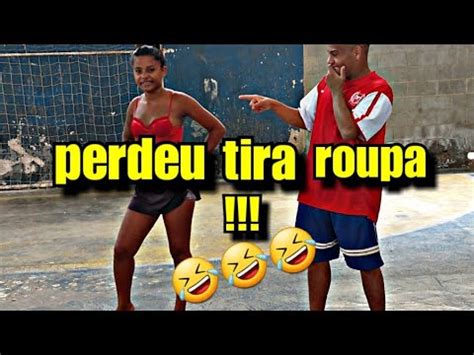 Quem Perde Tira A Roupa - QUEM PERDE TIRÁ A ROUPA (PARTE 1) - YouTube