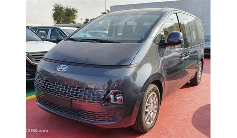 New Hyundai Staria 2023 for sale in Dubai - 646797