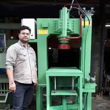 Concrete Block Making Machine Manufacturer in Delhi,Automatic Concrete Block Making Machines