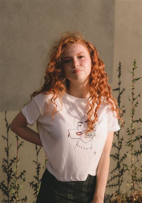 Francesca Capaldi 11 05 2020 Red Haired Beauty Redhead Girl Pretty