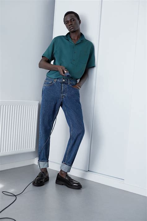 Тренд 2020 | Zara man, Shirts, Workout shirts