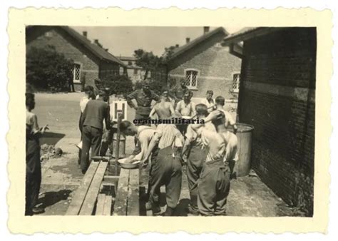 ORIG FOTO LUFTWAFFE Soldaten In Lager BEVERLO Beverloo Belgien EUR 7