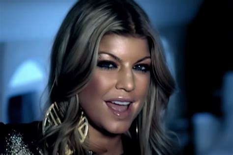 Lirik Lagu Fergalicious Fergie Ft Will I Am Dan Fakta Di Baliknya