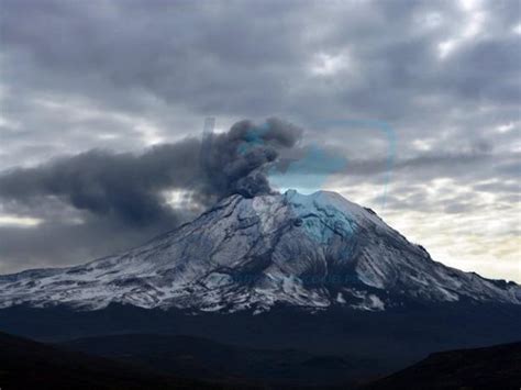 Moquegua Volc N Ubinas Registr Dos Nuevas Explosiones Rpp Noticias